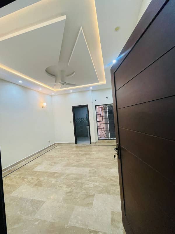 10 Marla Beautiful Full House For Rent In Sector F Bahria Town, Lahore 2