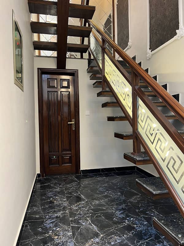 5 Marla Brand New Beautiful House For Sale In Sector D Bahria Town Lahore 7