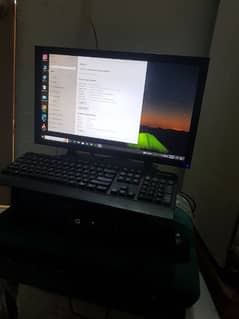 urgently sell Pc with LCd