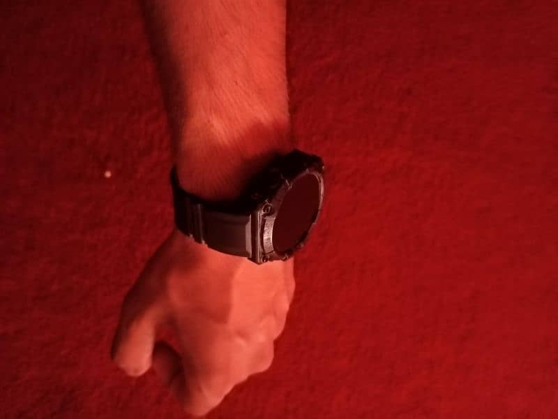 Quartz watch beautiful watch in hand 6