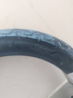service cruiser tyre 90/90/18 used just few days