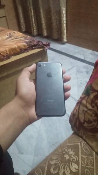 iPhone 7 128gb pta approved 0