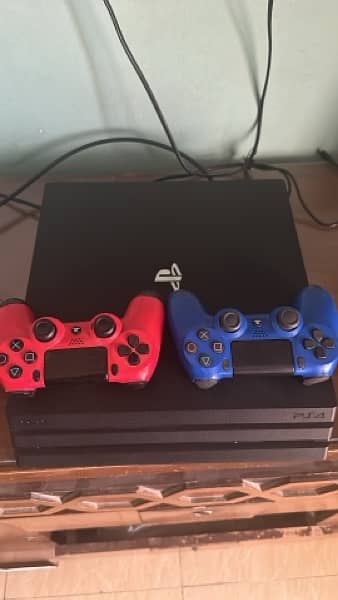 PS4 pro 1tb box packed 1
