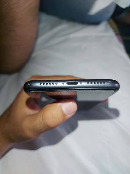 IPHONE 11 64GB JV RS 63000 1