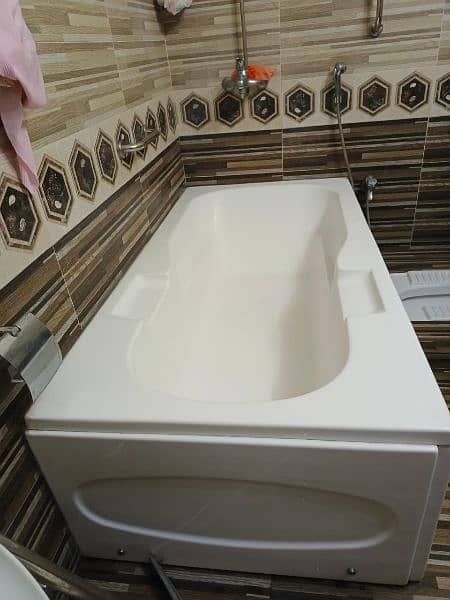 plastic bath tub 5