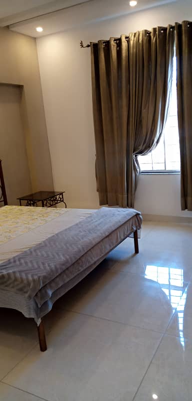 Furnished Room for rent in dha phase 8 ex park view 1