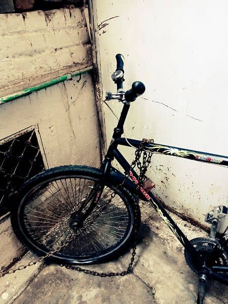 bicycle for sell used good condition black color 3
