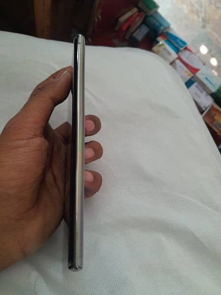 Samsung Galaxy Note 10 plus 2