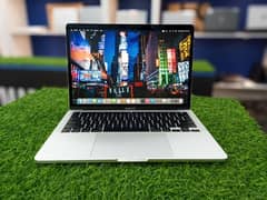 MacBook Pro M1 2020 Silver 8gb 512gb 10/10 Condition