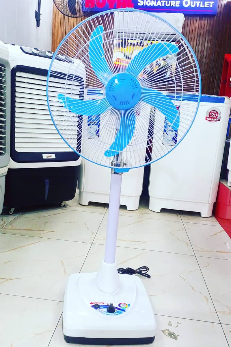 18 Inch Rechargeable Pedestal Fan | Charging Fan 1