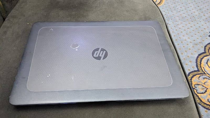 HP Core I 7 , with graphic card NVIDIA Quadro M2000M 1