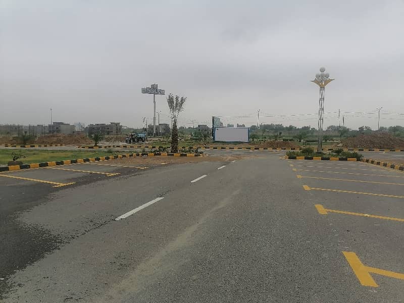 Commercial Plot In Faisal Town 0