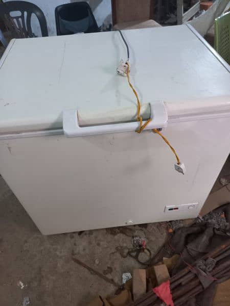 Haier single door D freezer in Good condition. 5