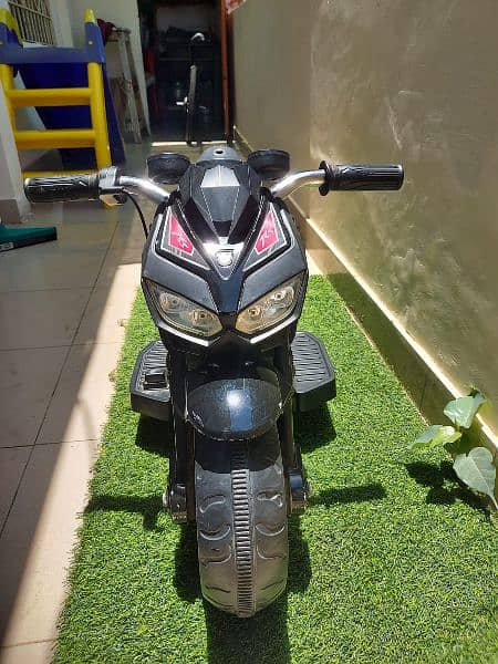 Battery Power Bike (kids) Perfect Condition 0