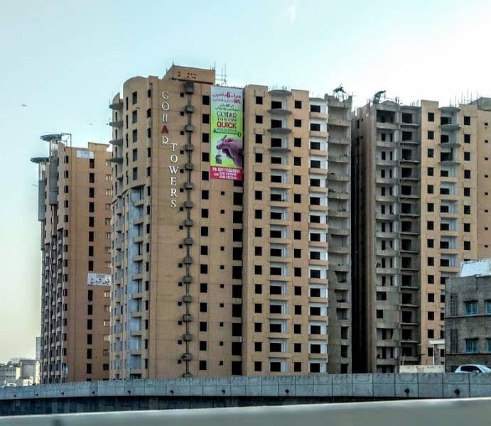 GOHAR TOWERS Four Bedroom Drawing And Dining Flat available on Sell 0
