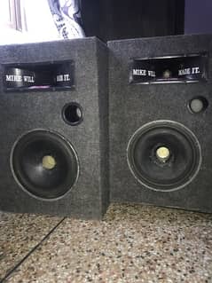 10 inches Speakers Japani pioneer with high and networks
