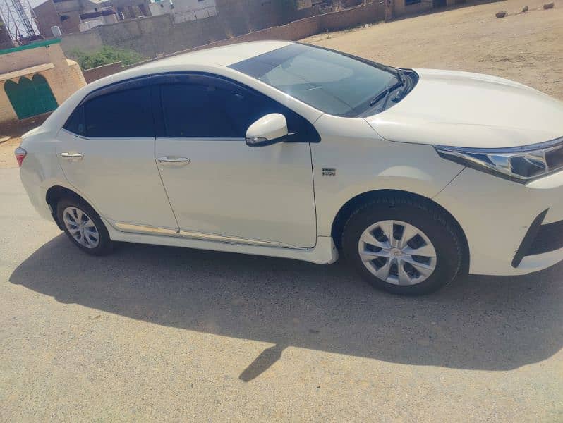 Toyota Corolla gli 1.3 MT 2018 Model 0