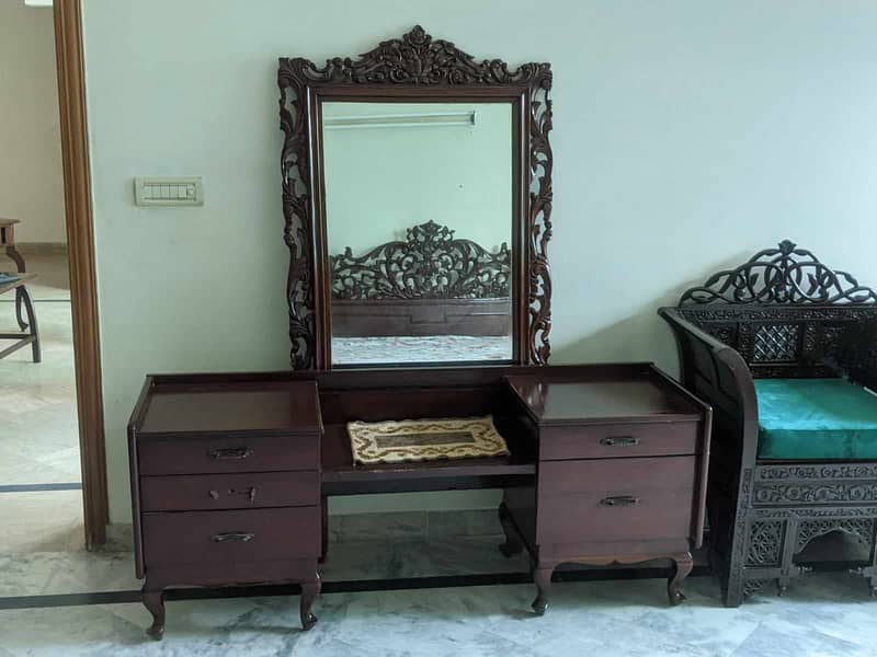Pure Wooden Chinioti Double Bed  With Dressing Table   Antique Design 2