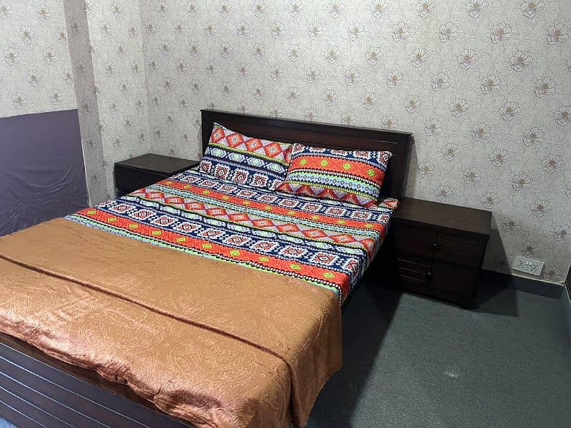 Guest House , Apartments and Hostel rooms available 17