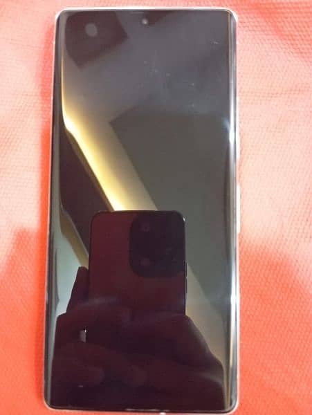 google pixel 12/512 10/10 condition with charger 3