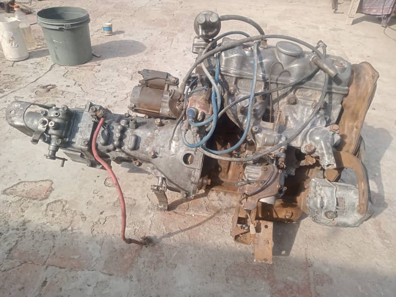 4 Cylinder 1000cc Engine gear 2