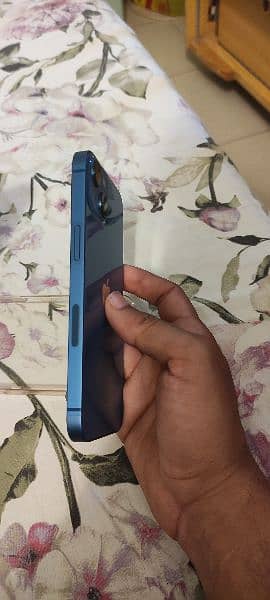 iphone 13 blue color 256gb mint phone water pack 1