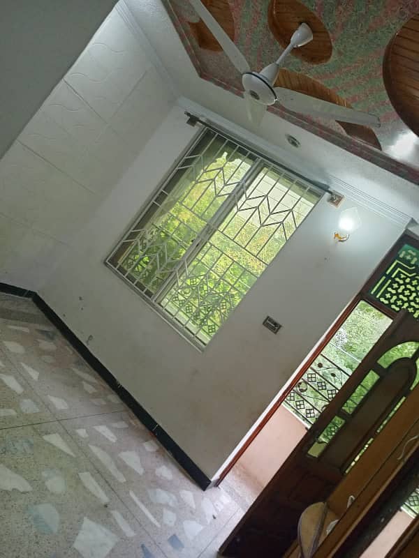Beautiful Double story house for rent ideal location size 25-60 i-10-2 2