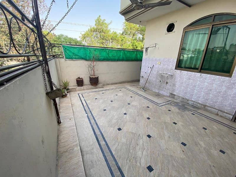 8 Marla corner triple story house for sale in saddar cantt top road 13
