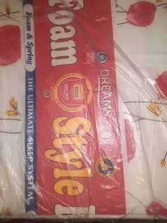 Double bed Mattress 4 months used
