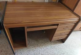 Computer Table for Sale