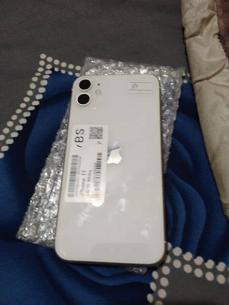 Iphone 11 64gb factory unlocked PTA Approved 0