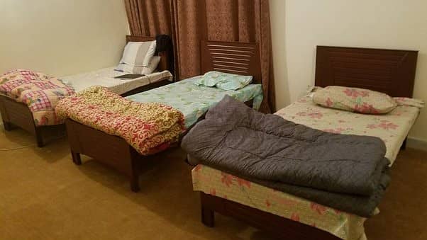 Boys Hostel rooms available in Gulraiz 3, near Lal Qila Marquee 2