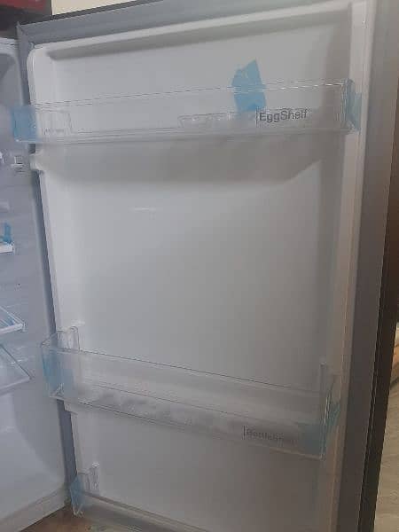 Dawlance refrigerator new with 12yr warranty 1