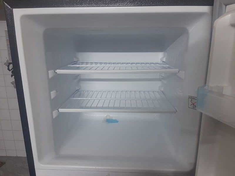 Dawlance refrigerator new with 12yr warranty 2