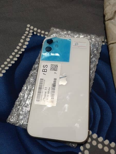 Iphone 11 64gb factory unlocked PTA Approved 7