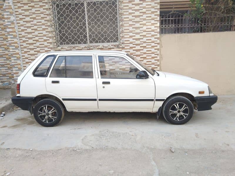 Suzuki Khyber 1995 3