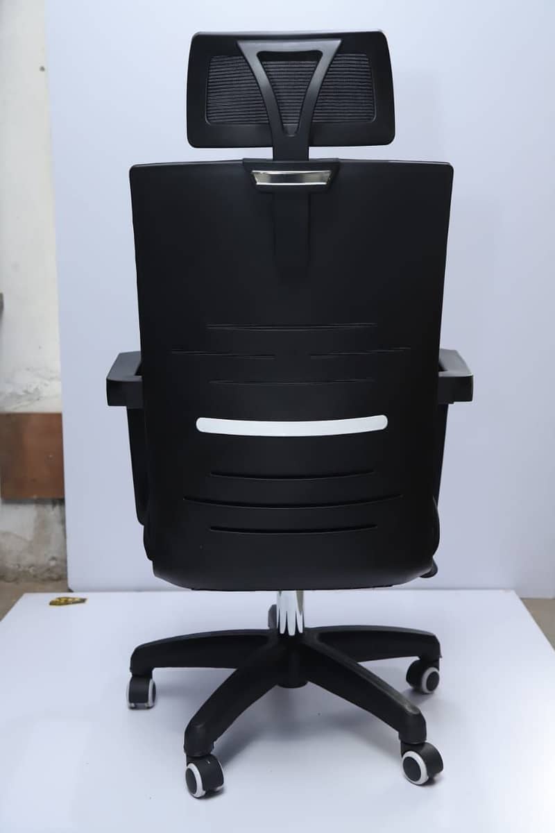 Executive / manager chairs boss chair, mesh chairs, headrest chair 0