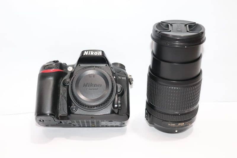 Nikon D7100 Professional DSLR 10