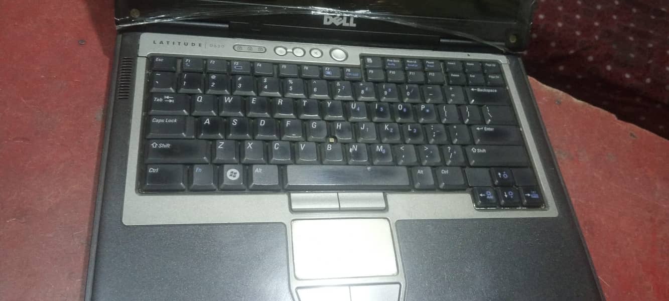 Dell Laptop Urgent sale with 10 days warranty 3