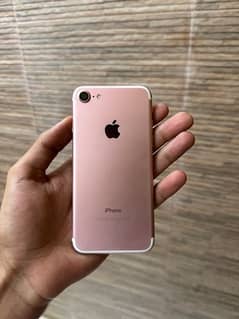 Iphone 7 32 GB pta approved