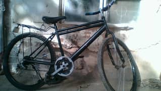 imported bicycle used secendend best cendition with gears