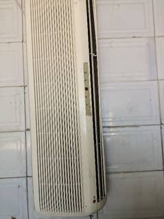 LG 1 ton Split AC running condition