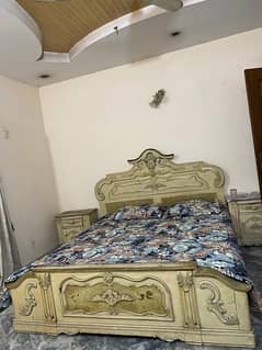 Master wooden Deco complete bed set condition 8/10