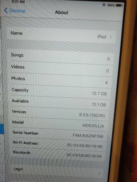 Apple IPAD 13 GB ver 9.3. 5 2