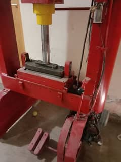 Hydrolic Press Machine 0