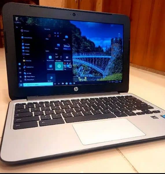 HP Android Laptop New lush condition 0