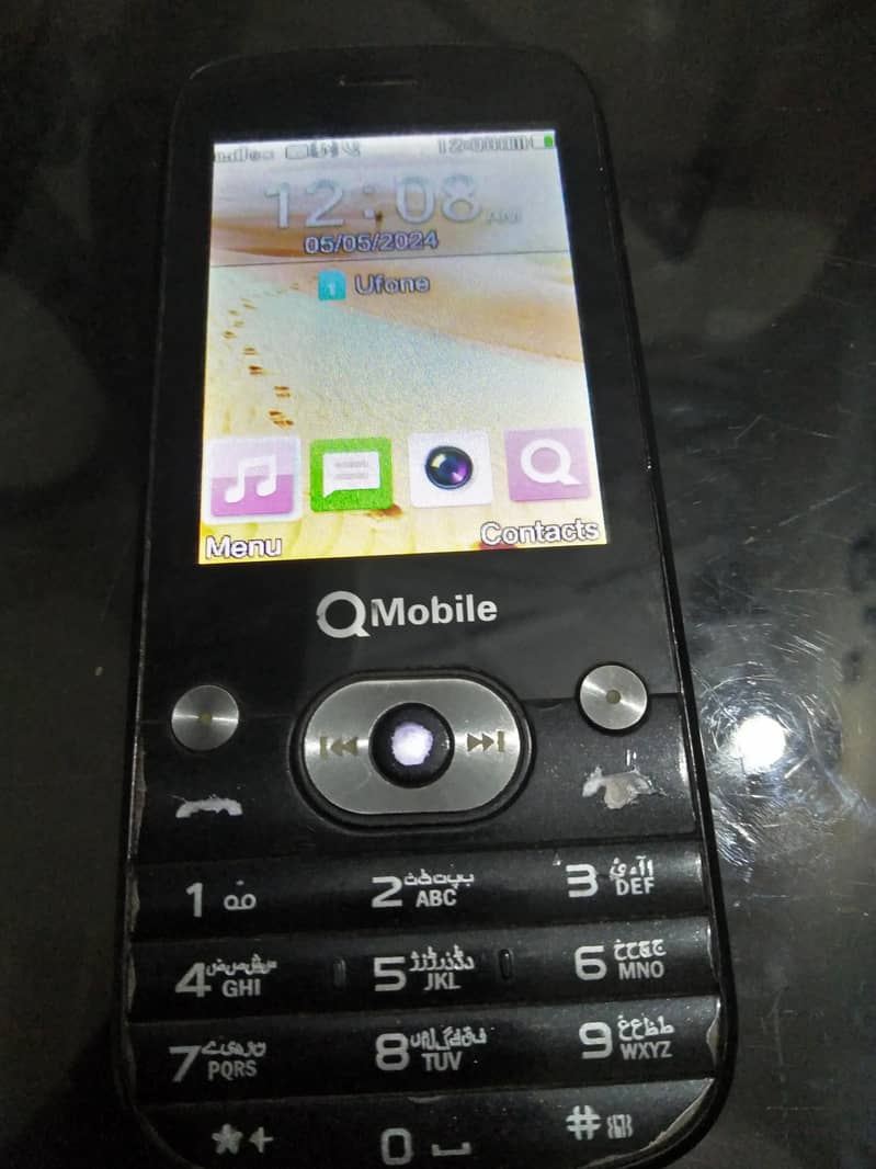 Q Mobile E95 0