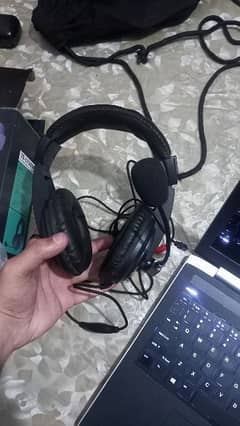 TC- L750MV Headphones