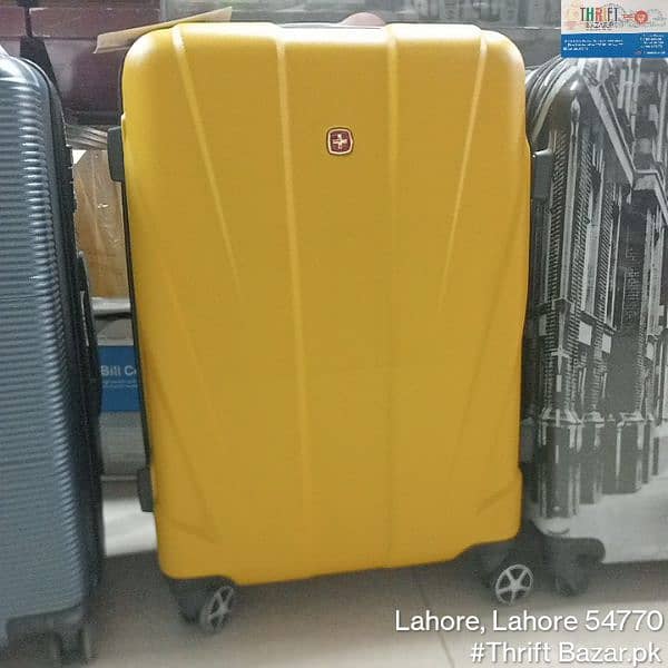 Branded Luggage Bags Available 1