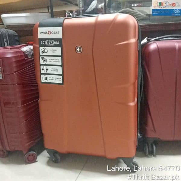 Branded Luggage Bags Available 5
